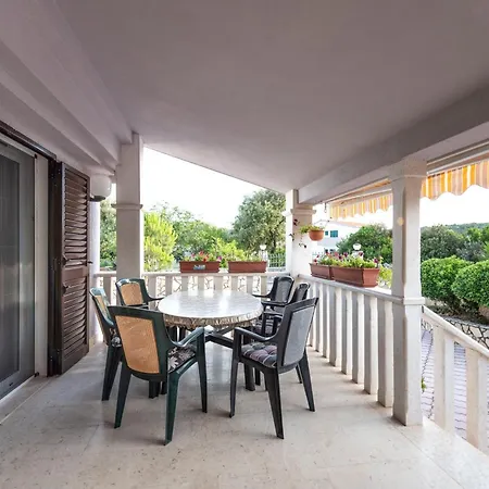 Karen - Comfort Two Bedroom With Balcony A4 Lejlighed