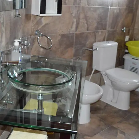 Lejlighed Karen - Comfort Two Bedroom With Balcony A4 *